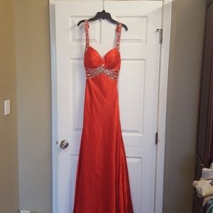 Tony Bowls Formal Dress